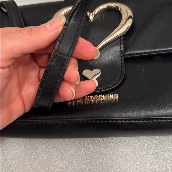 Love Moschino Black shoulder Bag purse with silver Heart Accent - Picture 7 of 9